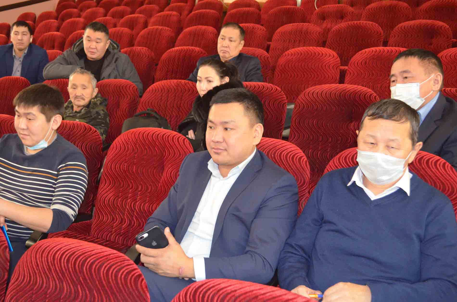 Работники ФАПК Туймаада представители разных районов Якутии